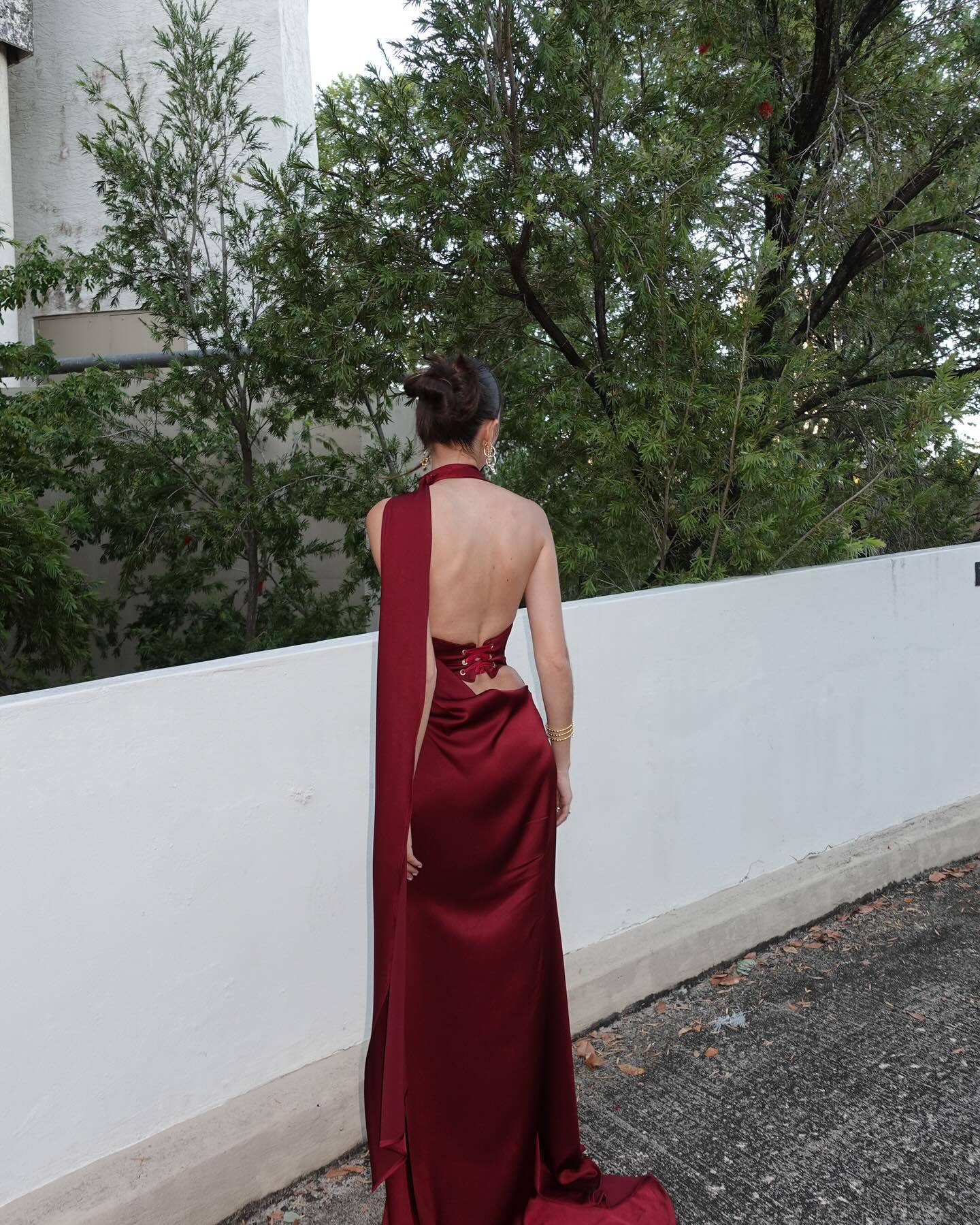 Maxikleid Elara Satin